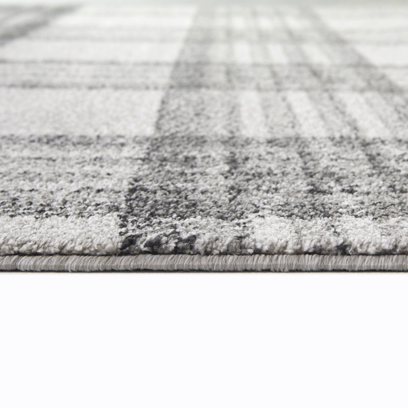 Markenzie Indoor Rug, Rectangle 7'10" x 10'