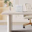 Bureau élégant et luxueux-2069210911
