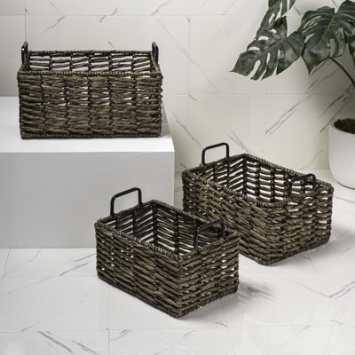 Savoy Coastal Farmhouse Handwoven Water Hyacinth Nesting Storage Baskets with Metal Handles (Set of 3)