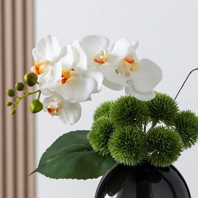 Dainara Artificial Flower Arrangement in Glass Vase
