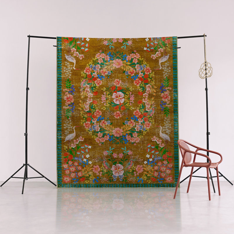 Tapis brun multicolore à motif floral multicolore