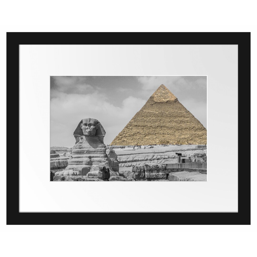 Gerahmtes Poster Sphinx vor Pyramide