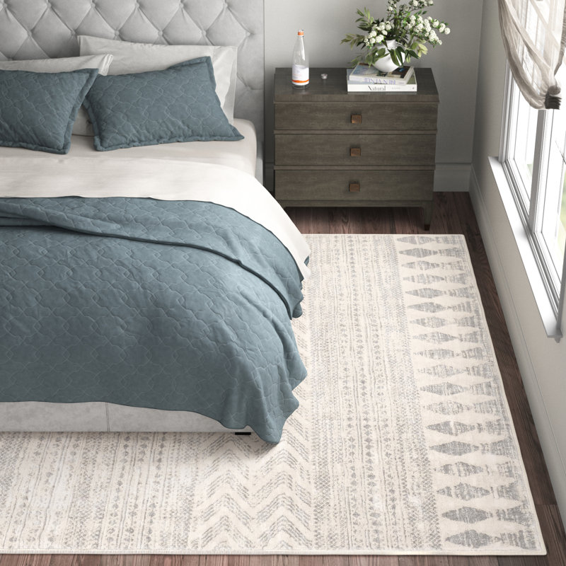 Herrod Geometric Indoor Rug, Rectangle 7'10" x 10'