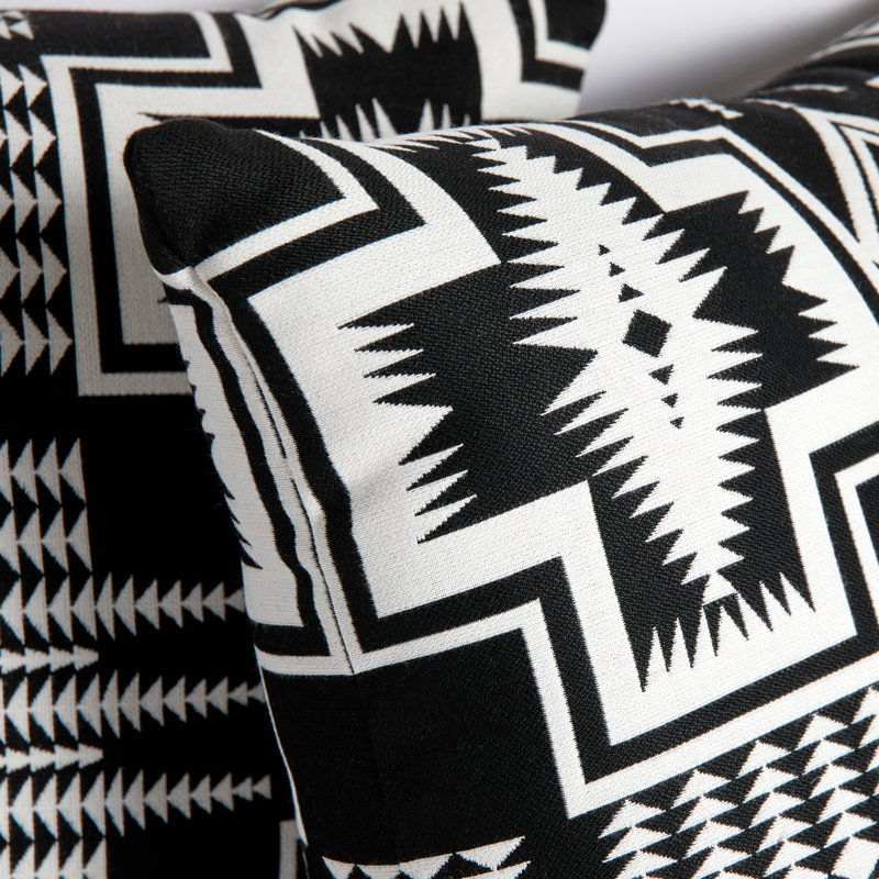Coussin Sunbrella, H 24 po x l 24 po, Blanc / noir