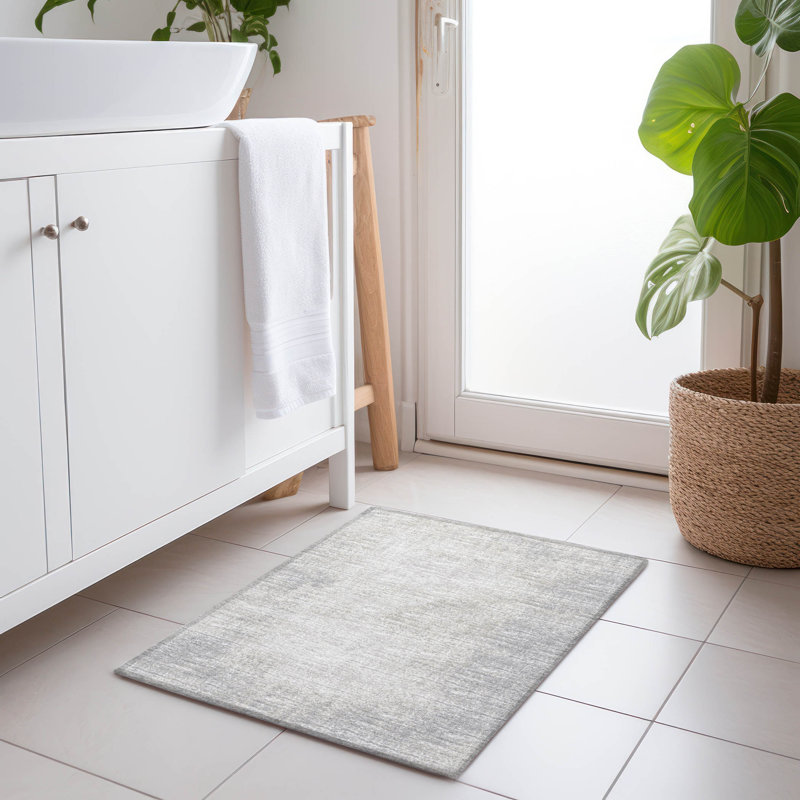 Premium Machine Washable Villers Gray Rug, Rectangle 1'8" x 2'6"