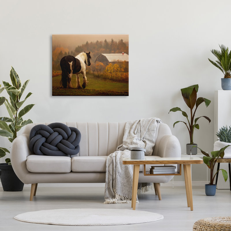 Cheval donnant sur une grange par PHBurchett, H 30 po x l 40 po x P 1,5 po
