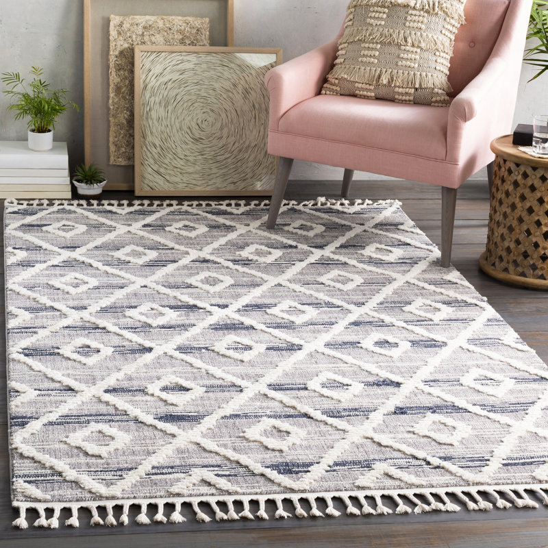 Tapis gris / crème à motif géométrique Highpoint, Rectangle 5 pi 3 po x 7 pi 3 po