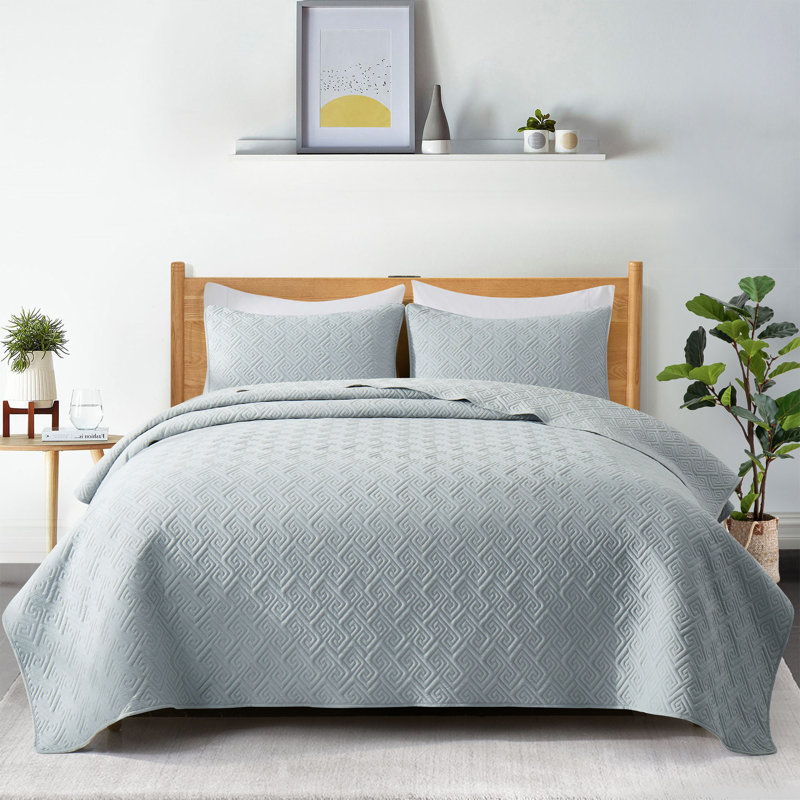 Coverlet Set No Coverlet, Queen Coverlet + 2 Standard Pillowcases, Light Gray