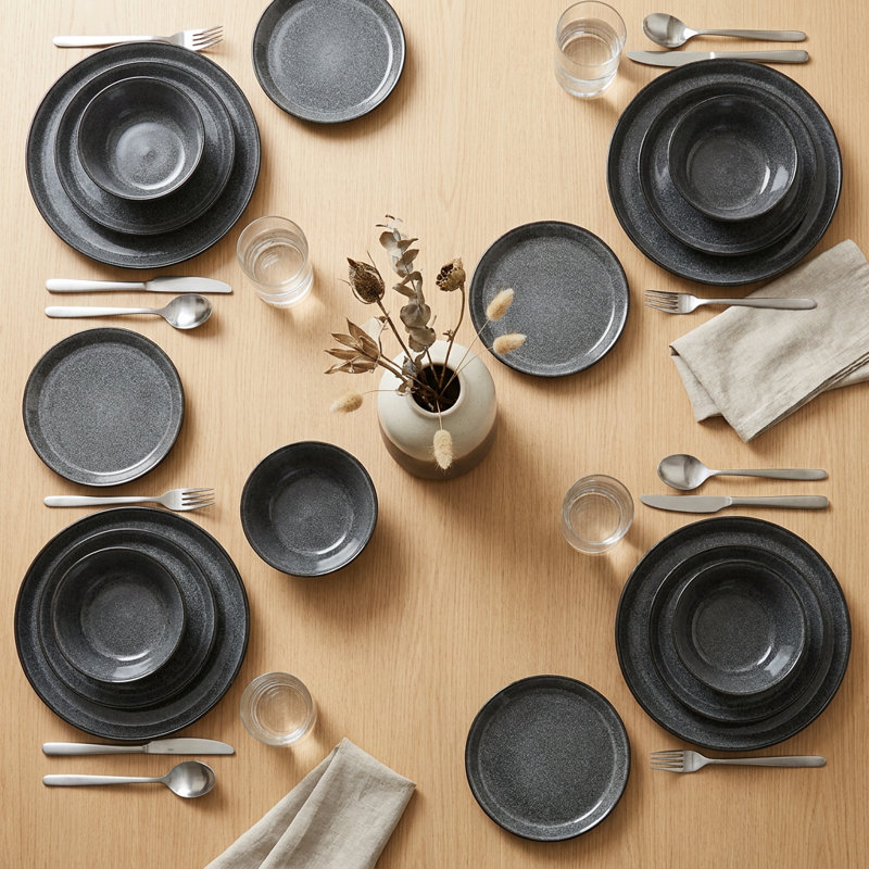 Service de table en porcelaine noire Artisan Stardust (service de 24 pièces pour 6 personnes)