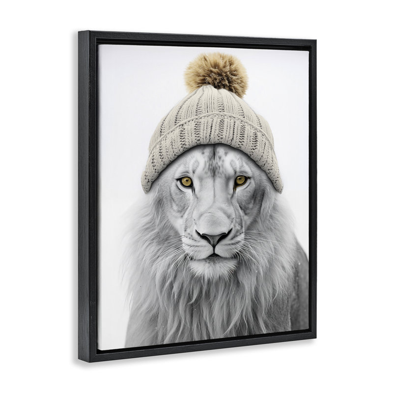 «Lion in Winter Hat» par Sasha, Cadre flottant noir de jais, H 21 po x l 17 po