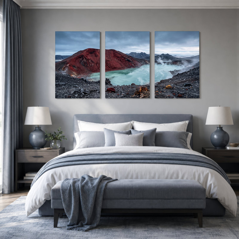 «Red Volcanic Mountain and Steamy Turquoise Lake», art mural sur toile, H 36 po x l 24 po x 3 pièces