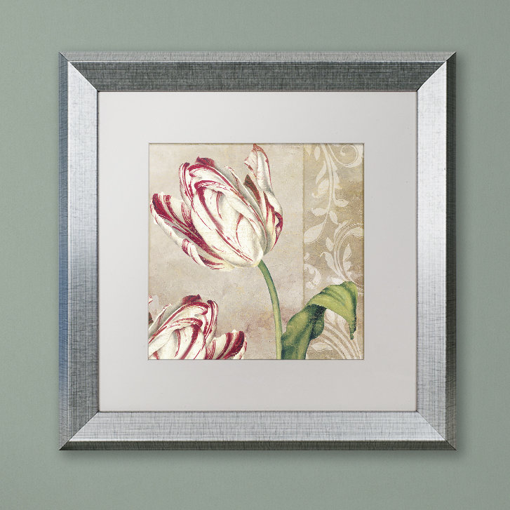 «Peppermint Tulips I» par Jadaya, impression encadrée, H 16 po x l 16 po x P 0,5 po, Toile avec cadre argenté, Blanc