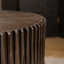 Ensemble de tables basses emboîtables cylindriques de style rétro avec motif en relief texturé vertical pour le salon, le bureau et la salle à manger, brun foncé (ensemble de 2)-125542277