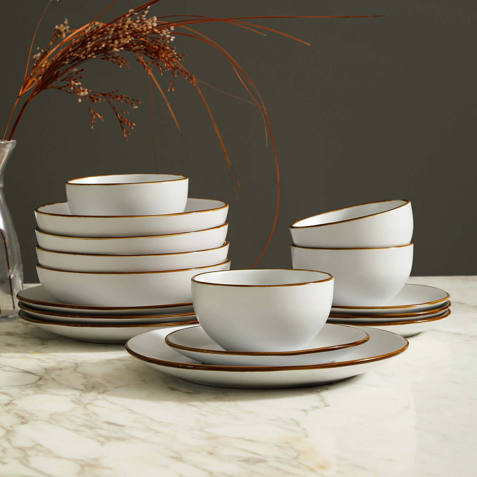 Brasa Stoneware Dinnerware Set, White, 16