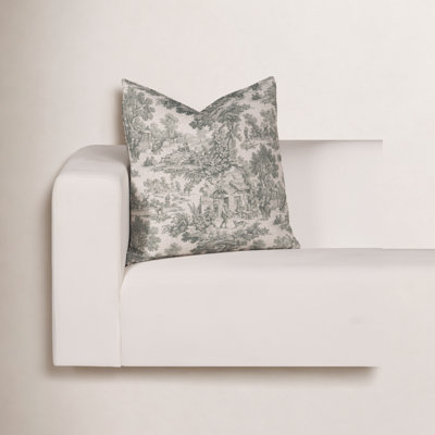 Crissi 20" Pillow