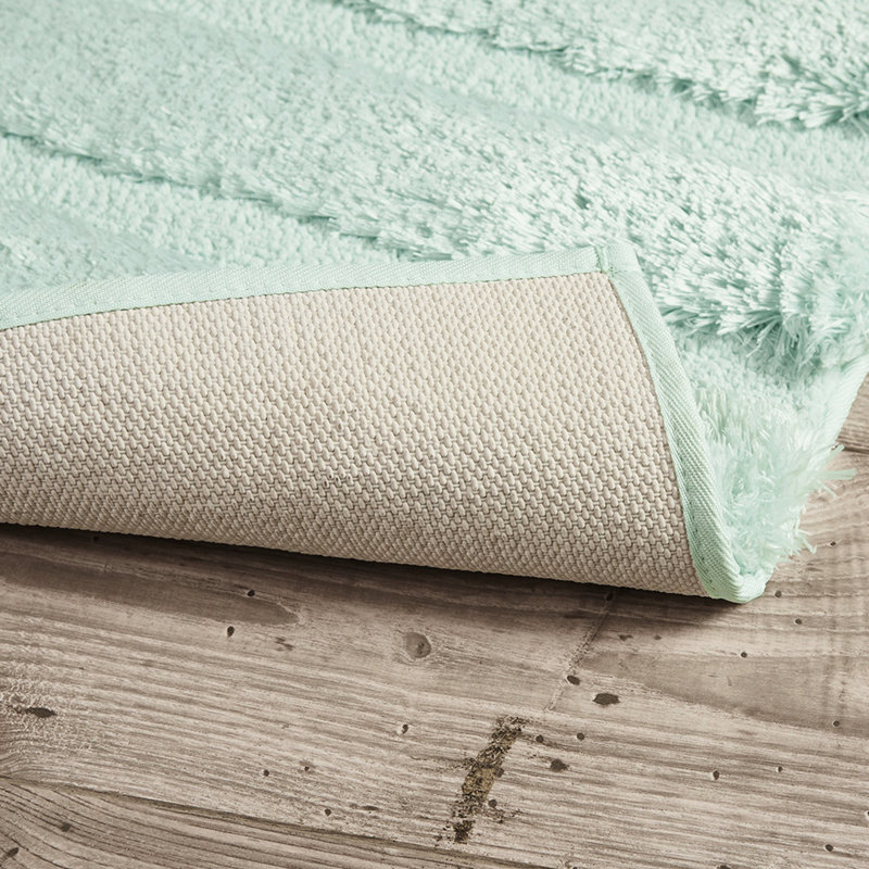 Tapis de bain 17 po x 24 po, 100% filé à la machine, style rayé, doux, décoloré et teint, dossier antidérapant, lavable à la machine pour une rayure de salle de bain confortable