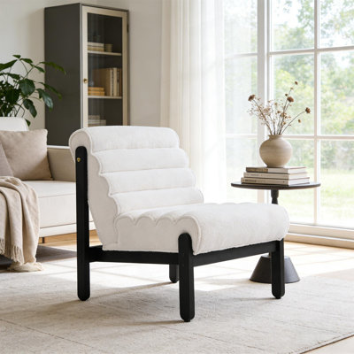 Chaise d'appoint rembourrée Fluffy