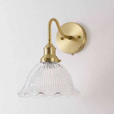 Lunavera 1-Light Dimmable Fluted Flower Glass Wall Sconce,