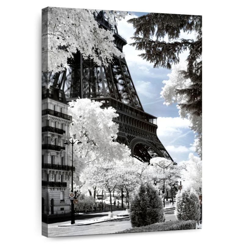 Aime Another Look - Eiffel Tower II, 30" H x 20" W