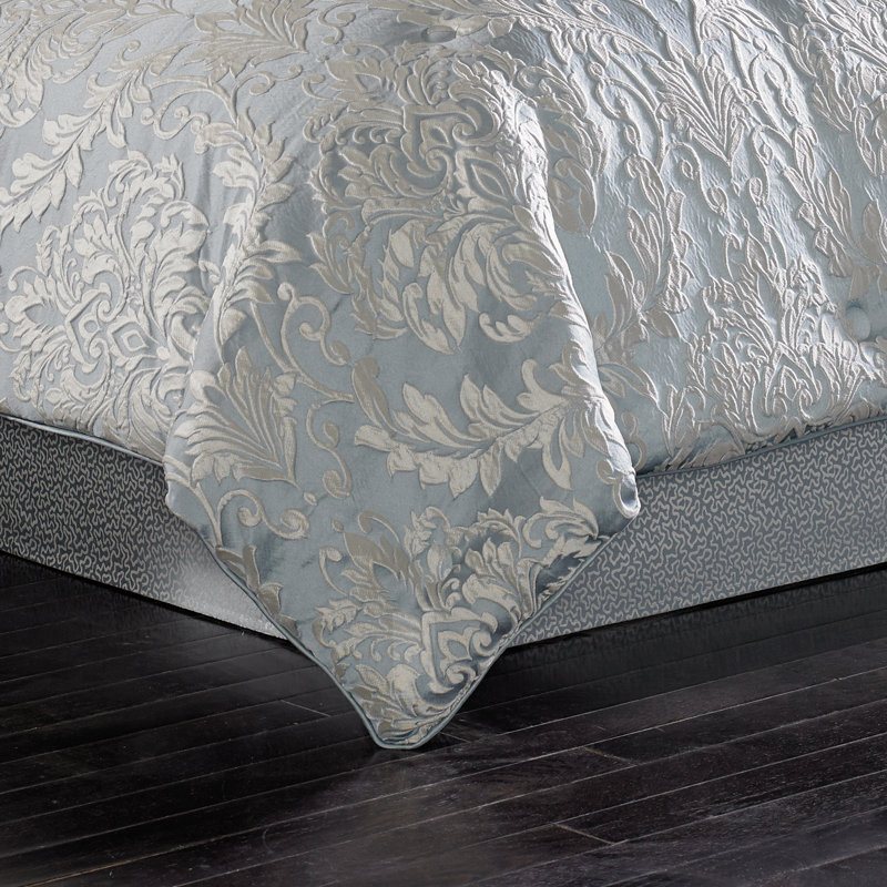 Faith 4 Piece Comforter Set, Queen Comforter + 3 Additional Pieces