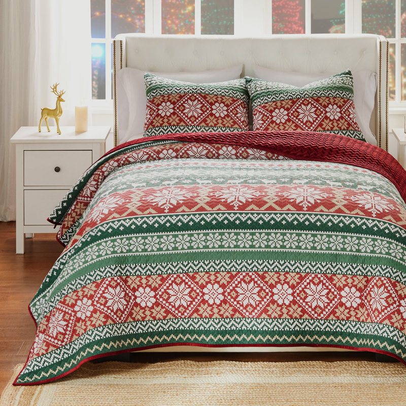 Fair Isle Red and Green Reversible Twin Microfiber Quilt Set
