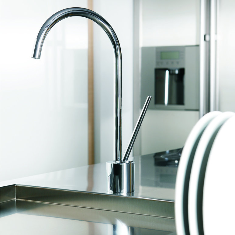 Sedna Single Handle Kitchen Faucet, Brushed Nickel
