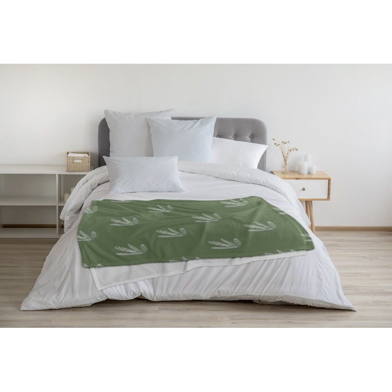 Couverture en molleton à motif de plumes, L 60 po x L 80 po, Vert pâle
