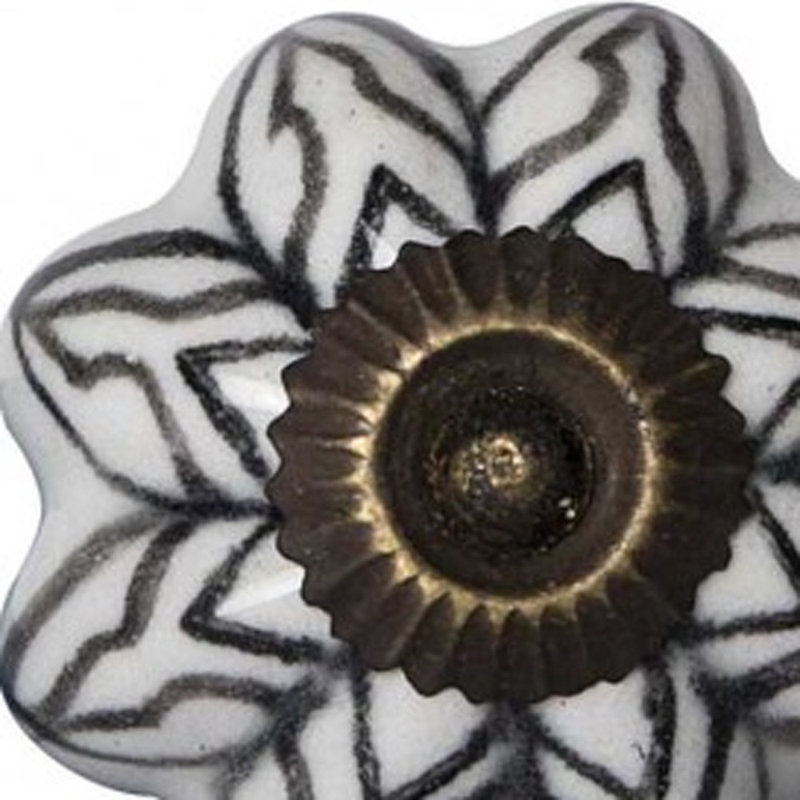 Ensemble de douze poignées de tiroir en céramique à motif floral noir et blanc