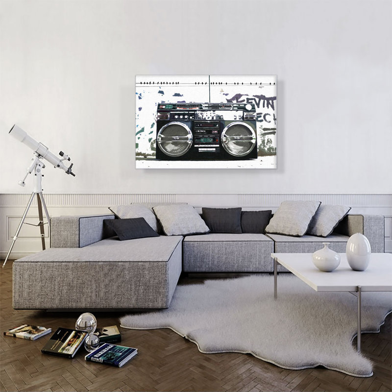 «Modern Pidgeons on a Line Listening to Boombox Music», reproduction d'art sur toile tendue, H 26 po x l 40 po x 1,5 po