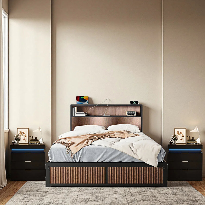Ensemble de chambre à coucher 3 pièces, cadre de lit avec 4 tiroirs de rangement et tablette, station de charge, table de chevet avec station de charge et lumières DEL