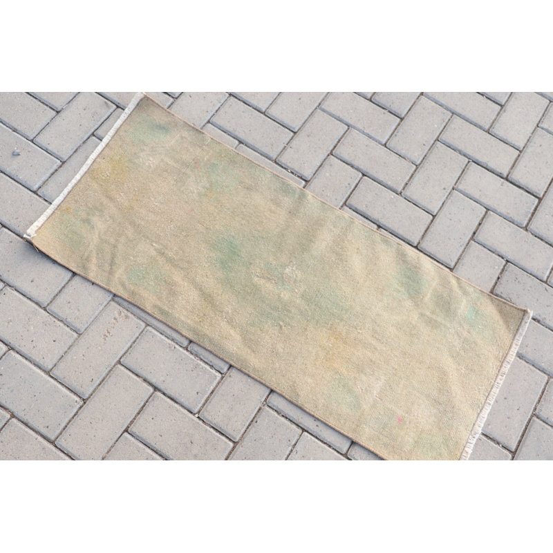 Vintage Turkish Beige Small Rug for Home Decor - Perfect for Bathroom and Entryway 8236