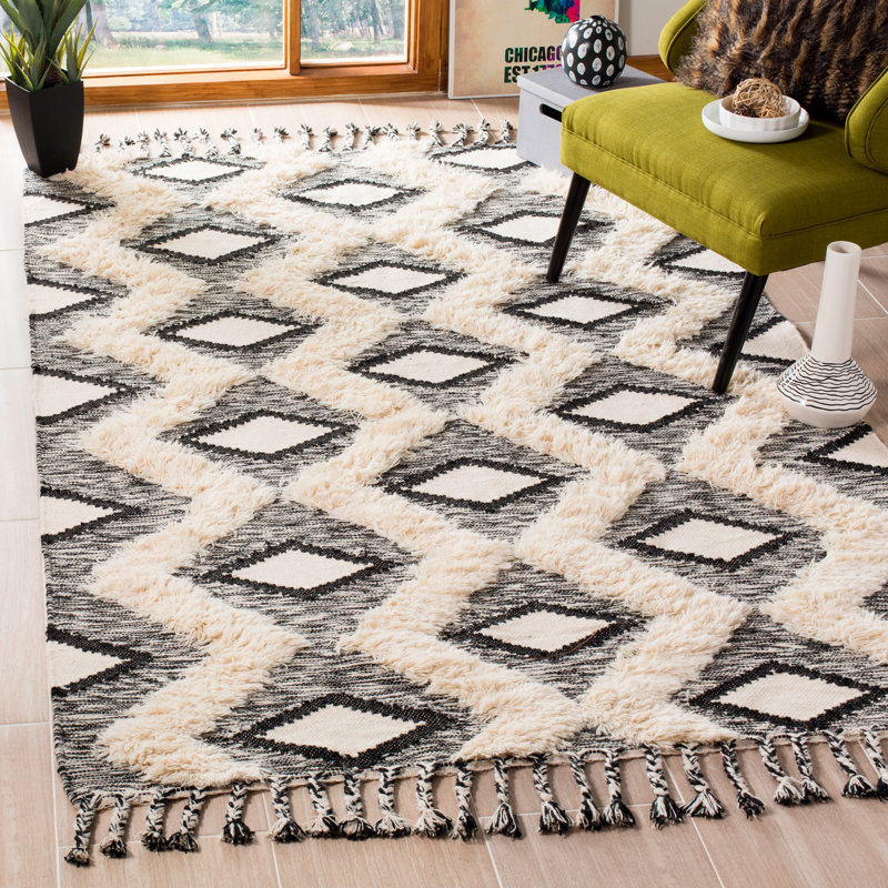 Alimatou Hand Knotted Wool/Cotton Geometric Rug in Beige/Black, Rectangle 6' x 9'