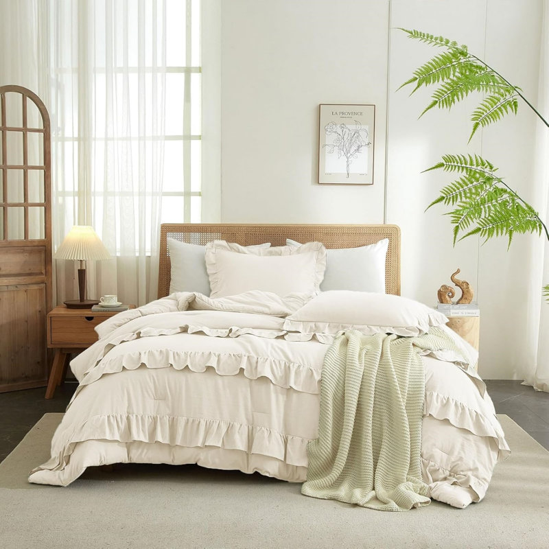 Microfiber Modern Style Comforter Set, Full Comforter + 2 Standard Pillowcases, Cream