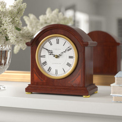 Break Alder Wood Quartz movement / Crystal Tabletop Clock