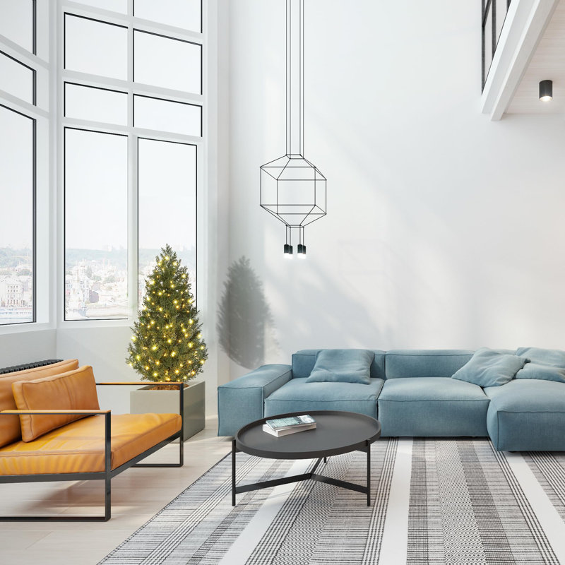 2 cèdres artificiels de 4 pi, 2 topiaires de cyprès artificiels avec 100 lumières DEL, H 48 po x l 21 po x P 21 po