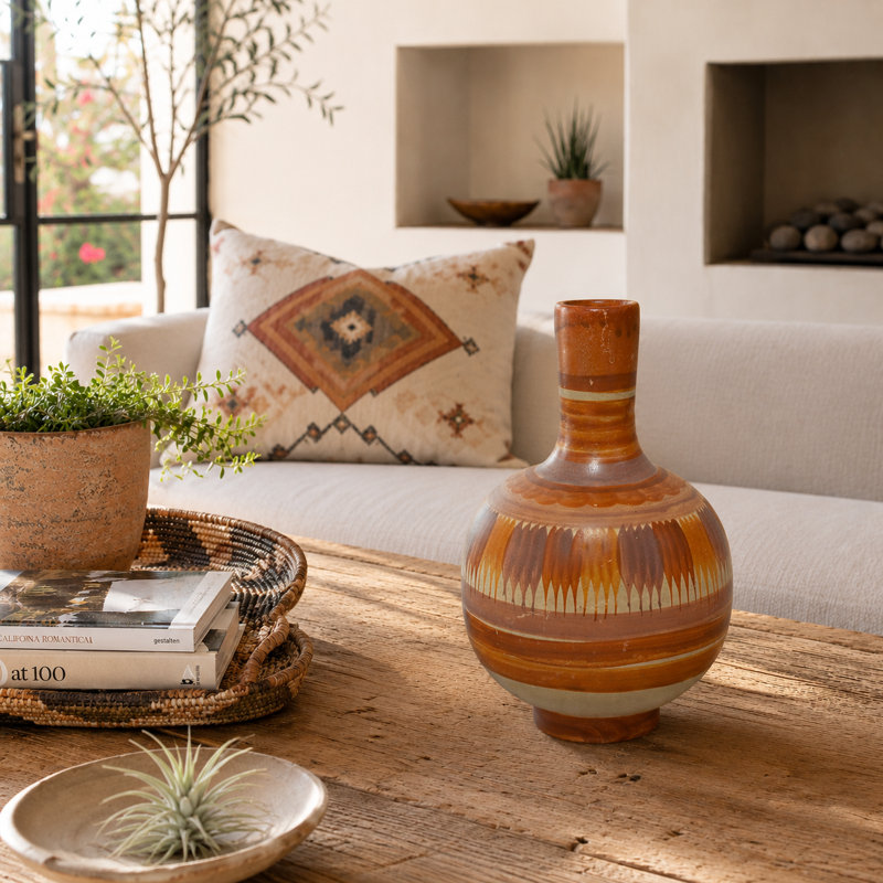 Decorative "cantarito"