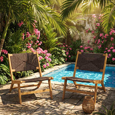 Ensemble de 2 chaises longues d'extérieur sans accoudoirs en bois d'acacia massif l 23,5 po x P 31 po x H 28,25 po Christopher Knight Home