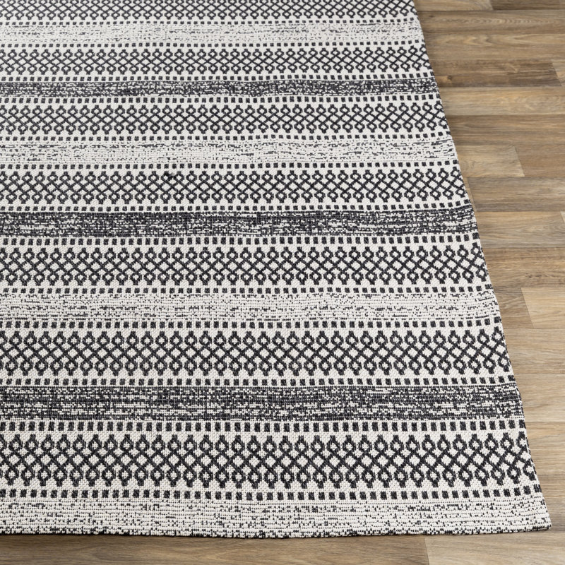 Capen Cotton Southwestern Indoor Rug, Rectangle 6'7" x 9'