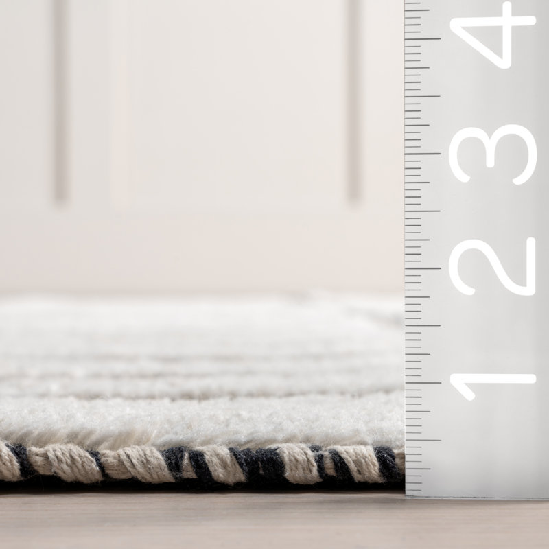 Merrick Tasseled Cotton and Wool Area Rug in Off-White and Gray