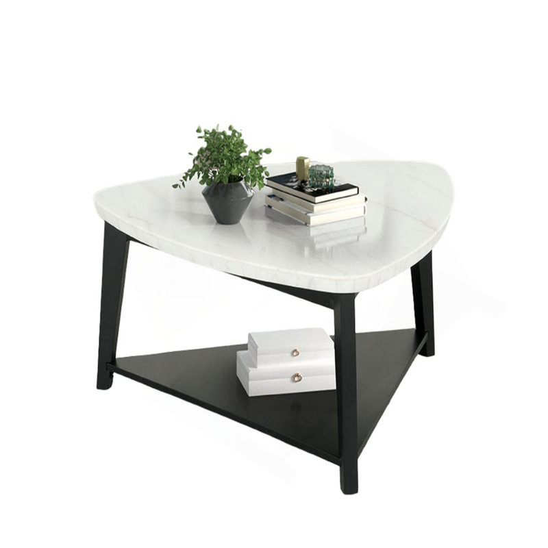 Table basse triangulaire de style contemporain avec espace de rangement inférieur et plateau supérieur en marbre blanc et noir