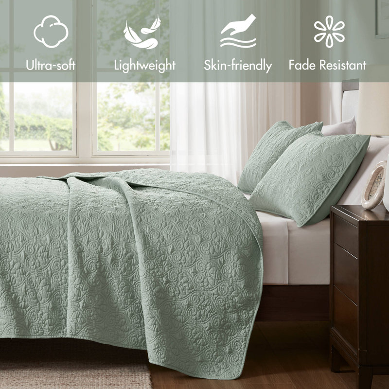 Quebec Reversible Bedspread Set, King Bedspread + 2 King Shams, Seafoam
