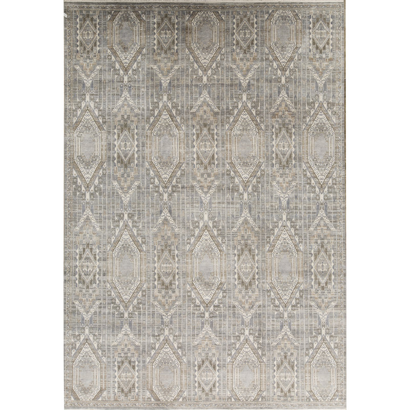 Hand-Knotted High-Quality Gray Area Rug