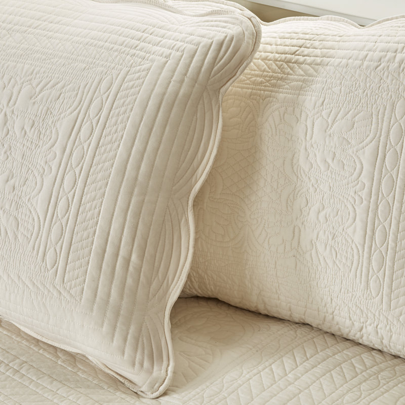 Cream Microfiber Reversible Scalloped Edge Daybed Cover Set