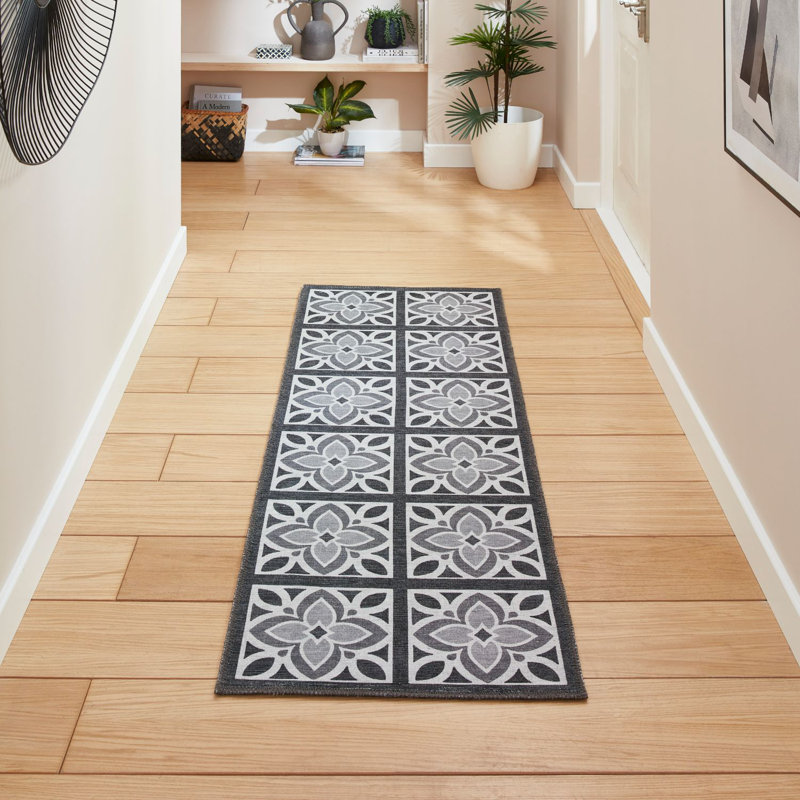 Victoria H1191 Grey, Rectangle 2'5" x 4'11"