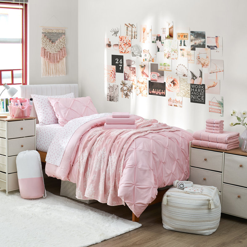 Luxurious Pink Cotton Twin Bedding Set for Adults