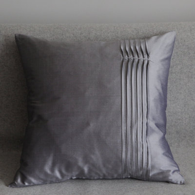 Sweetbriar Square Cushion