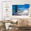 Lilie Golden Gate Bridge dans la brume-107889159