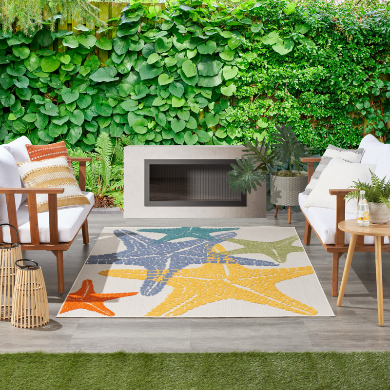 Goshen Indoor / Outdoor Rug, Rectangle 5'3" x 7'5"