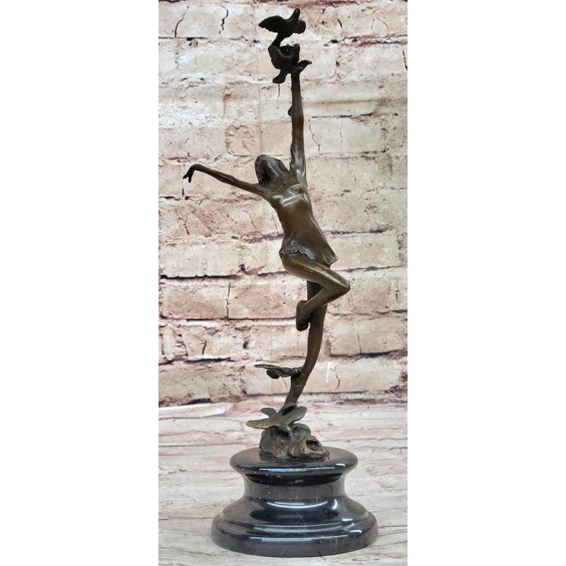 Estelene Figurines & Sculptures
