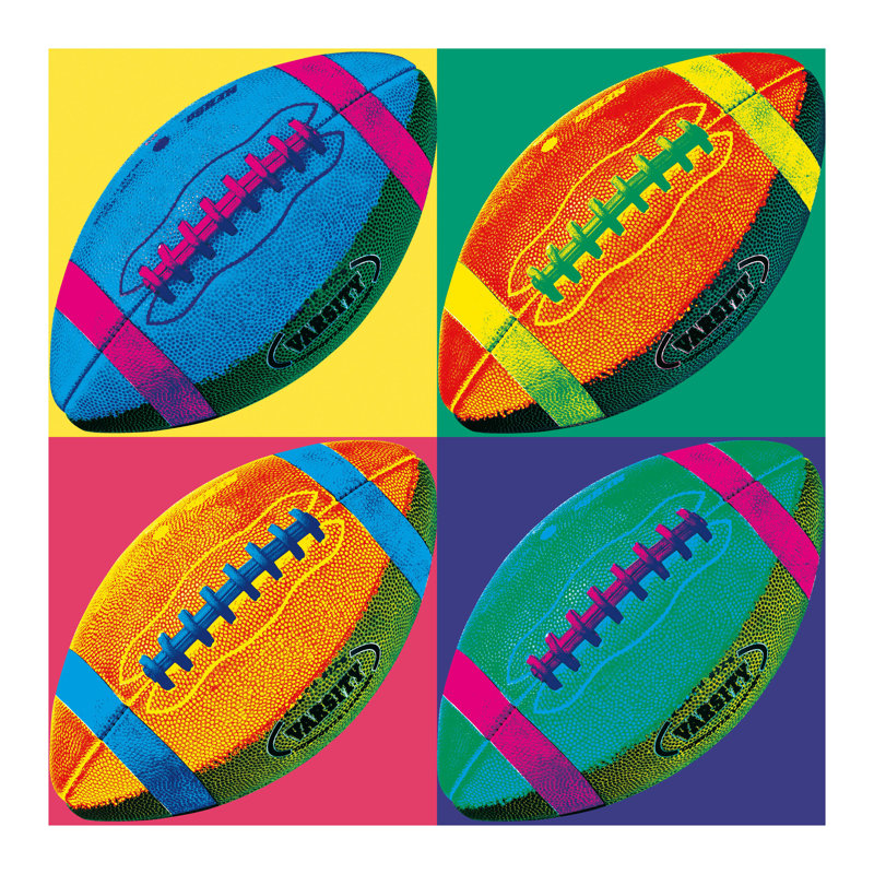 Ballon quatre ballons de football, H 20 po x l 20 po x P 1,25 po